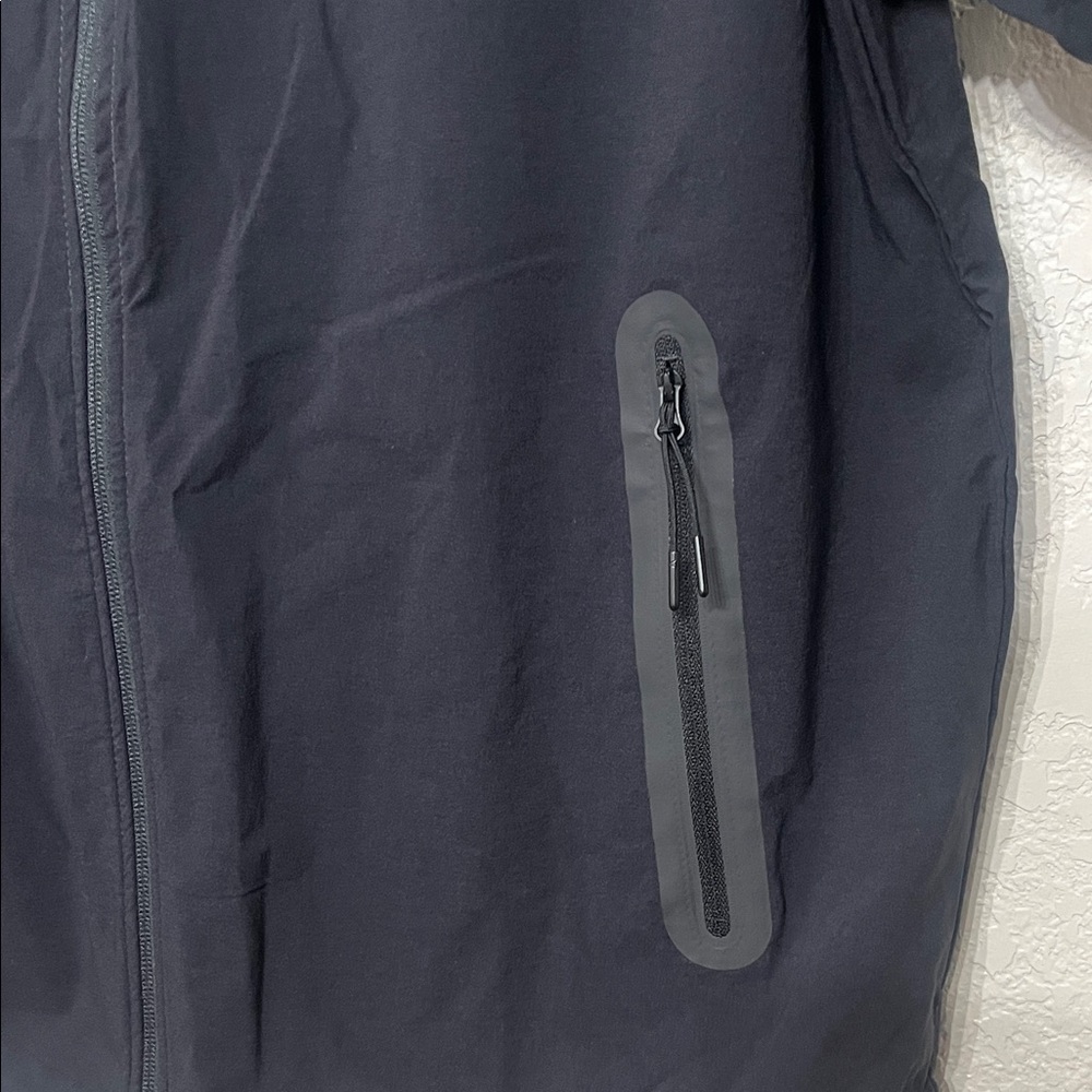 Nike Tech Black & Dark Grey Men’s Size Medium loose fit Zip-up Windbreaker - Picture 7 of 14